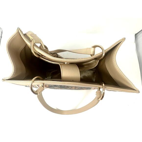 Spartina 449 Designer‎ Hand Bag Tan Blue Floral Leather Purse Snap Close Tassels - Picture 6 of 9